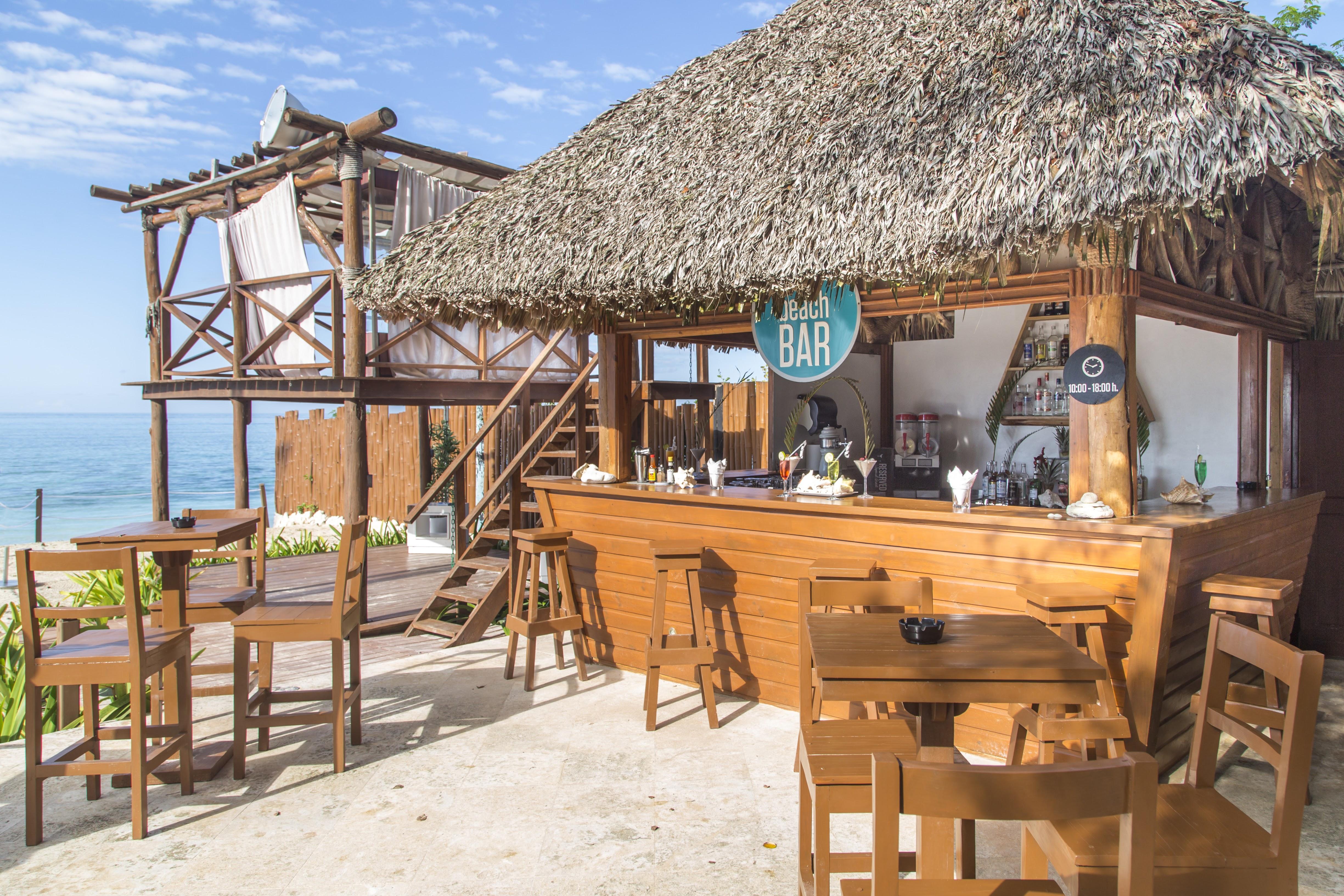 Be Live Collection Canoa Bayahibe Exteriér fotografie Beach bar in Cancun, Mexico